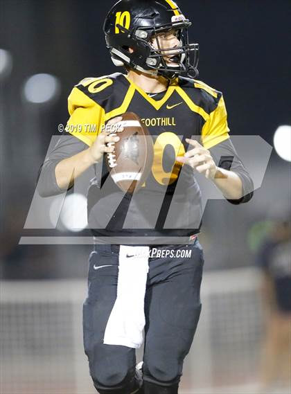 Thumbnail 3 in Yorba Linda vs. Foothill photogallery.