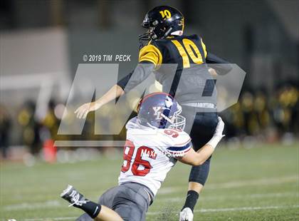 Thumbnail 1 in Yorba Linda vs. Foothill photogallery.