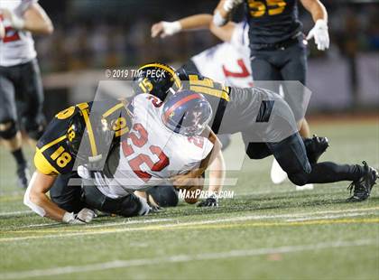 Thumbnail 2 in Yorba Linda vs. Foothill photogallery.