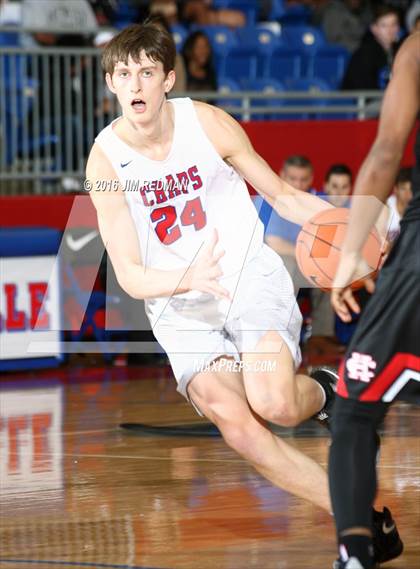 Thumbnail 1 in Cedar Hill vs. Westlake (Thanksgiving Hoopfest) photogallery.