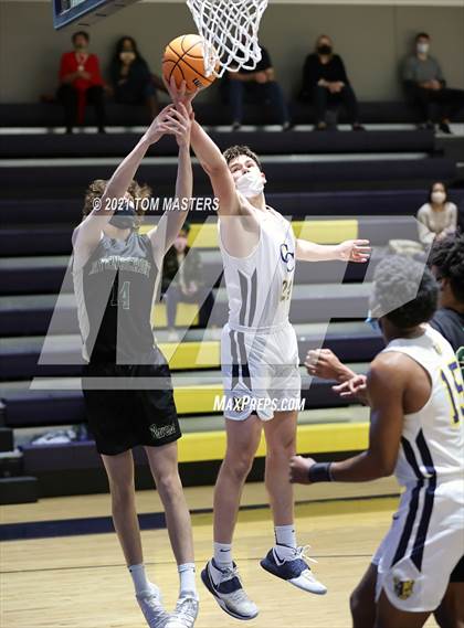 Thumbnail 2 in Carmel Christian vs. Ravenscroft (NCISAA 4A Semifinal) photogallery.