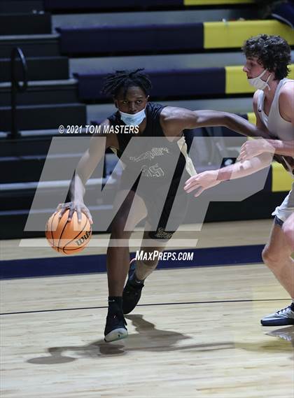 Thumbnail 3 in Carmel Christian vs. Ravenscroft (NCISAA 4A Semifinal) photogallery.