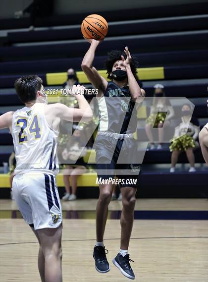 Thumbnail 1 in Carmel Christian vs. Ravenscroft (NCISAA 4A Semifinal) photogallery.