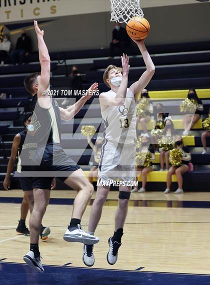 Thumbnail 2 in Carmel Christian vs. Ravenscroft (NCISAA 4A Semifinal) photogallery.
