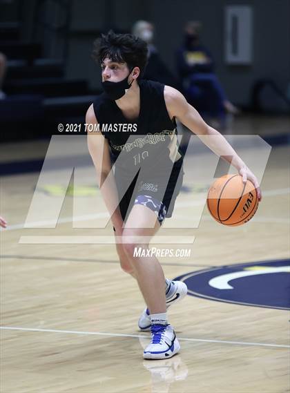 Thumbnail 1 in Carmel Christian vs. Ravenscroft (NCISAA 4A Semifinal) photogallery.