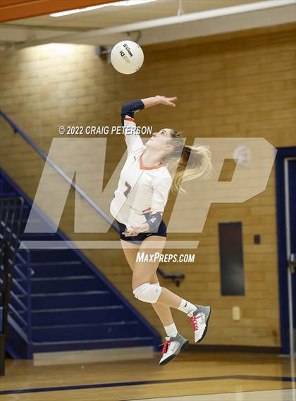 Thumbnail 2 in Ridgeline @ Mountain Crest photogallery.