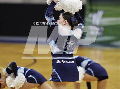 Thumbnail 1 in Riverdale Ridge CHSAA Spirit Poms photogallery.