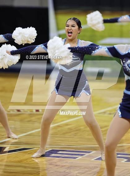 Thumbnail 1 in Riverdale Ridge CHSAA Spirit Poms photogallery.