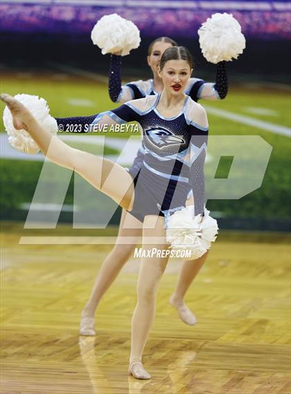 Thumbnail 3 in Riverdale Ridge CHSAA Spirit Poms photogallery.