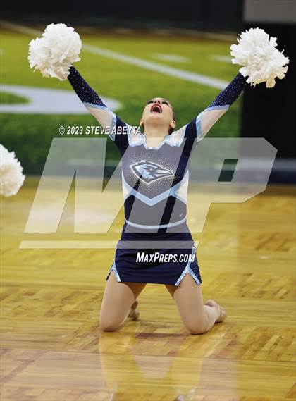 Thumbnail 2 in Riverdale Ridge CHSAA Spirit Poms photogallery.