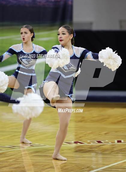 Thumbnail 2 in Riverdale Ridge CHSAA Spirit Poms photogallery.