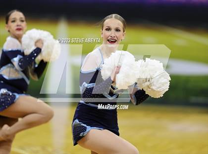 Thumbnail 2 in Riverdale Ridge CHSAA Spirit Poms photogallery.