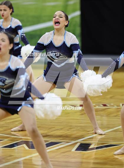 Thumbnail 1 in Riverdale Ridge CHSAA Spirit Poms photogallery.