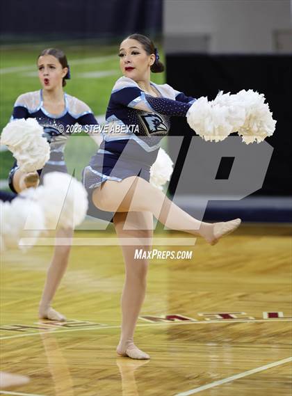 Thumbnail 1 in Riverdale Ridge CHSAA Spirit Poms photogallery.