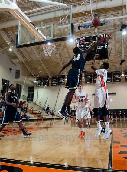 Thumbnail 1 in Hamilton Heights Christian Academy @ Ensworth (Ensworth Christmas Classic) photogallery.