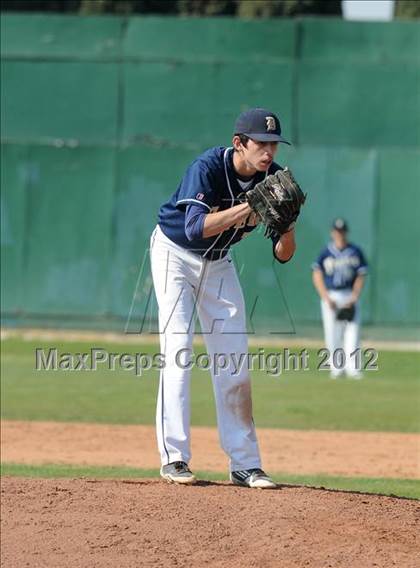 Thumbnail 2 in Delano vs. Tehachapi photogallery.