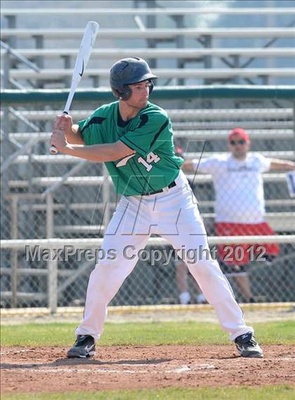 Thumbnail 3 in Delano vs. Tehachapi photogallery.