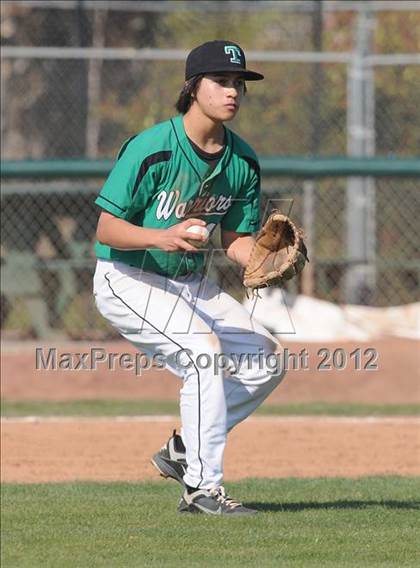 Thumbnail 1 in Delano vs. Tehachapi photogallery.