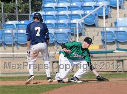 Thumbnail 3 in Delano vs. Tehachapi photogallery.