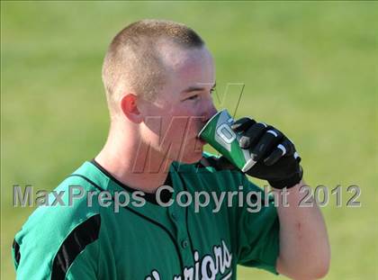 Thumbnail 1 in Delano vs. Tehachapi photogallery.
