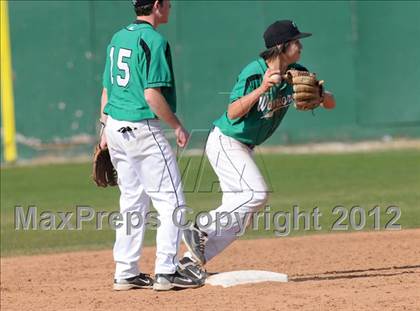 Thumbnail 3 in Delano vs. Tehachapi photogallery.