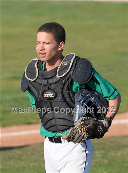 Thumbnail 2 in Delano vs. Tehachapi photogallery.