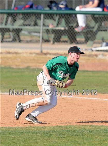 Thumbnail 3 in Delano vs. Tehachapi photogallery.
