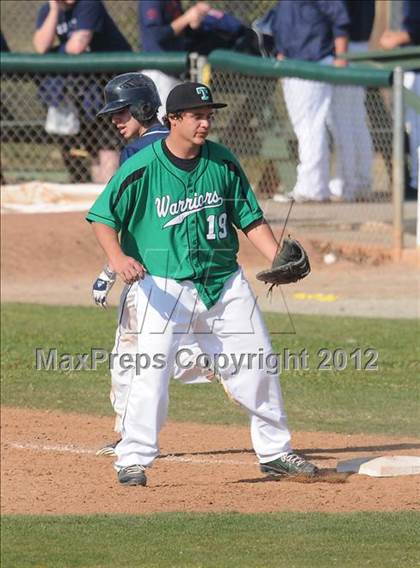 Thumbnail 3 in Delano vs. Tehachapi photogallery.