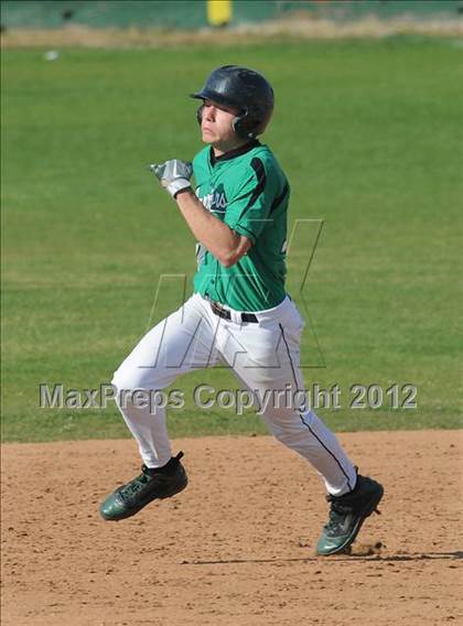 Thumbnail 2 in Delano vs. Tehachapi photogallery.