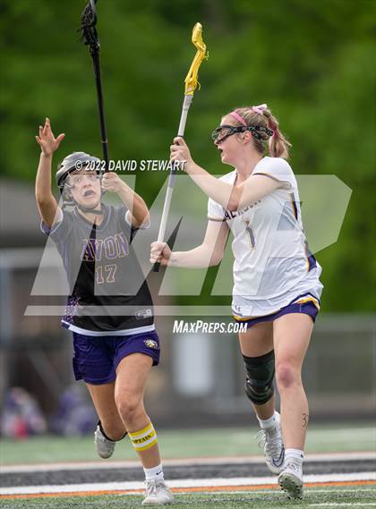 Thumbnail 3 in Jackson vs. Avon photogallery.