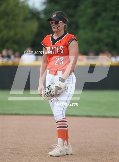 Thumbnail 2 in Wheelersburg vs Meadowbrook (OHSAA D3 Regional Semifinal) photogallery.