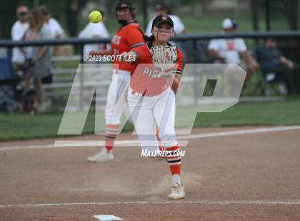 Thumbnail 2 in Wheelersburg vs Meadowbrook (OHSAA D3 Regional Semifinal) photogallery.