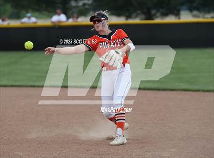 Thumbnail 1 in Wheelersburg vs Meadowbrook (OHSAA D3 Regional Semifinal) photogallery.
