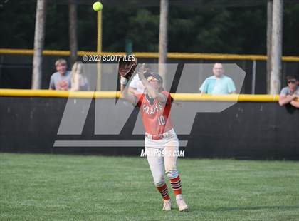 Thumbnail 2 in Wheelersburg vs Meadowbrook (OHSAA D3 Regional Semifinal) photogallery.
