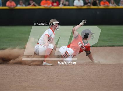 Thumbnail 2 in Wheelersburg vs Meadowbrook (OHSAA D3 Regional Semifinal) photogallery.
