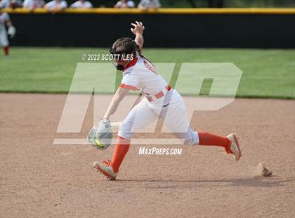 Thumbnail 1 in Wheelersburg vs Meadowbrook (OHSAA D3 Regional Semifinal) photogallery.