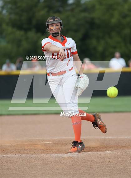 Thumbnail 3 in Wheelersburg vs Meadowbrook (OHSAA D3 Regional Semifinal) photogallery.