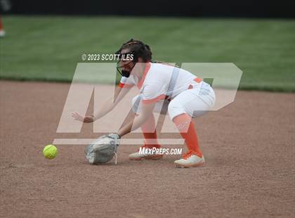 Thumbnail 1 in Wheelersburg vs Meadowbrook (OHSAA D3 Regional Semifinal) photogallery.