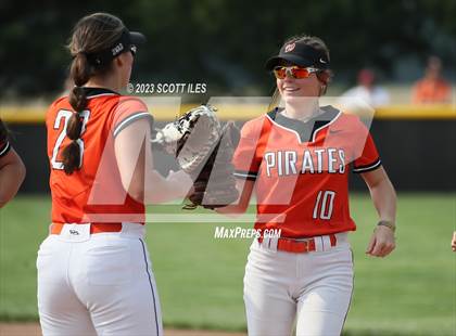 Thumbnail 1 in Wheelersburg vs Meadowbrook (OHSAA D3 Regional Semifinal) photogallery.