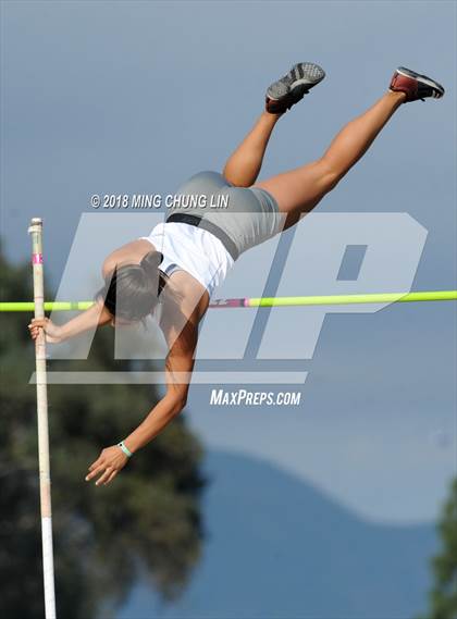 Thumbnail 3 in 51st Annual Arcadia Invitational (Girls Pole Vault) photogallery.