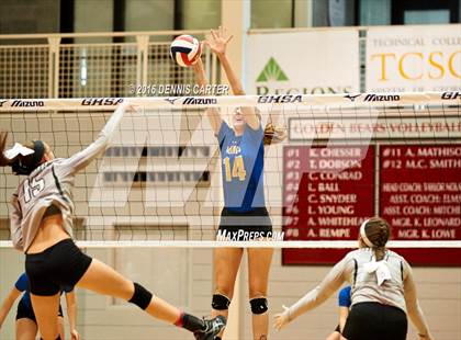 Thumbnail 3 in St Vincent's vs. Coosa (GHSA 2A Final) photogallery.