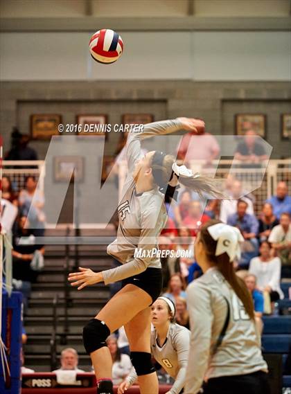Thumbnail 1 in St Vincent's vs. Coosa (GHSA 2A Final) photogallery.