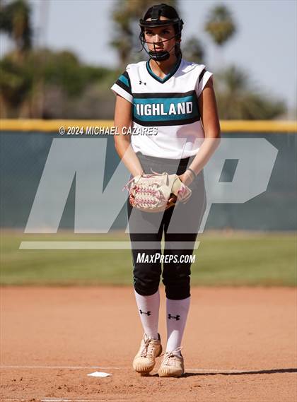 Thumbnail 1 in Highland @ Corona del Sol photogallery.