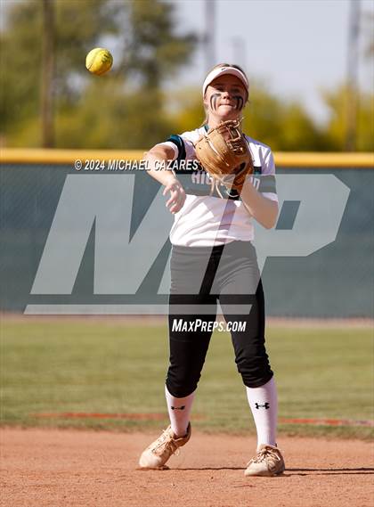 Thumbnail 3 in Highland @ Corona del Sol photogallery.