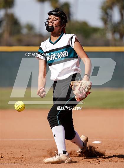 Thumbnail 2 in Highland @ Corona del Sol photogallery.