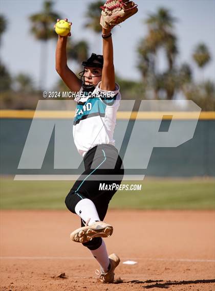 Thumbnail 1 in Highland @ Corona del Sol photogallery.