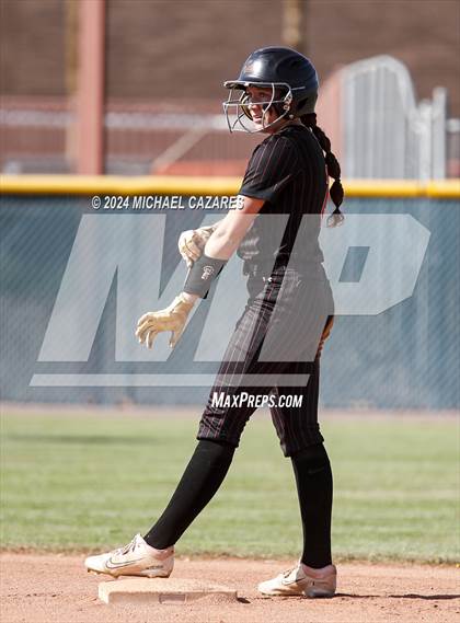 Thumbnail 1 in Highland @ Corona del Sol photogallery.