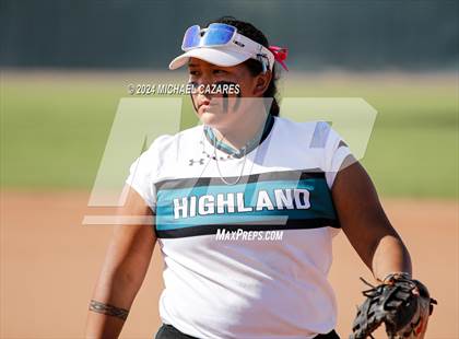 Thumbnail 1 in Highland @ Corona del Sol photogallery.