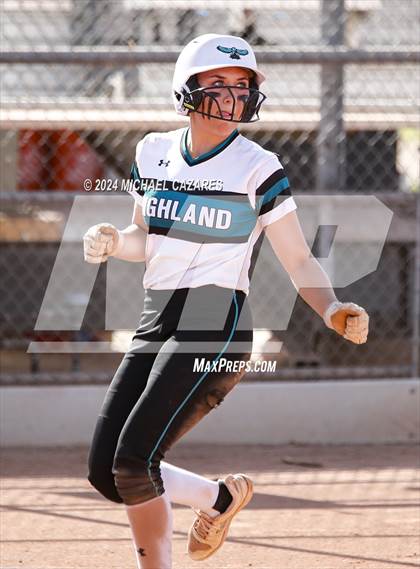 Thumbnail 1 in Highland @ Corona del Sol photogallery.