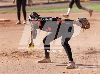 Thumbnail 1 in Highland @ Corona del Sol photogallery.